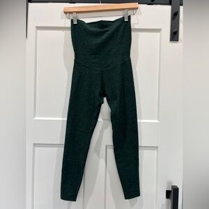 Beyond yoga maternity leggings